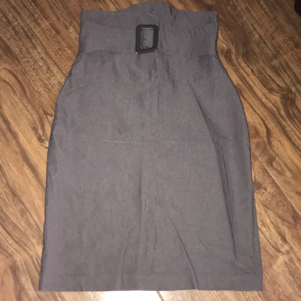High waisted belted skirt